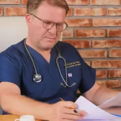 Damar Tedavisi Uzmani