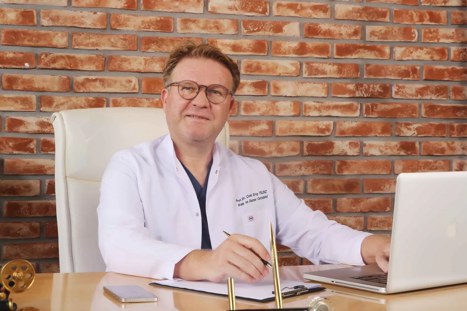 kalp ve damar cerrahisi uzmanı cenk eray yıldız