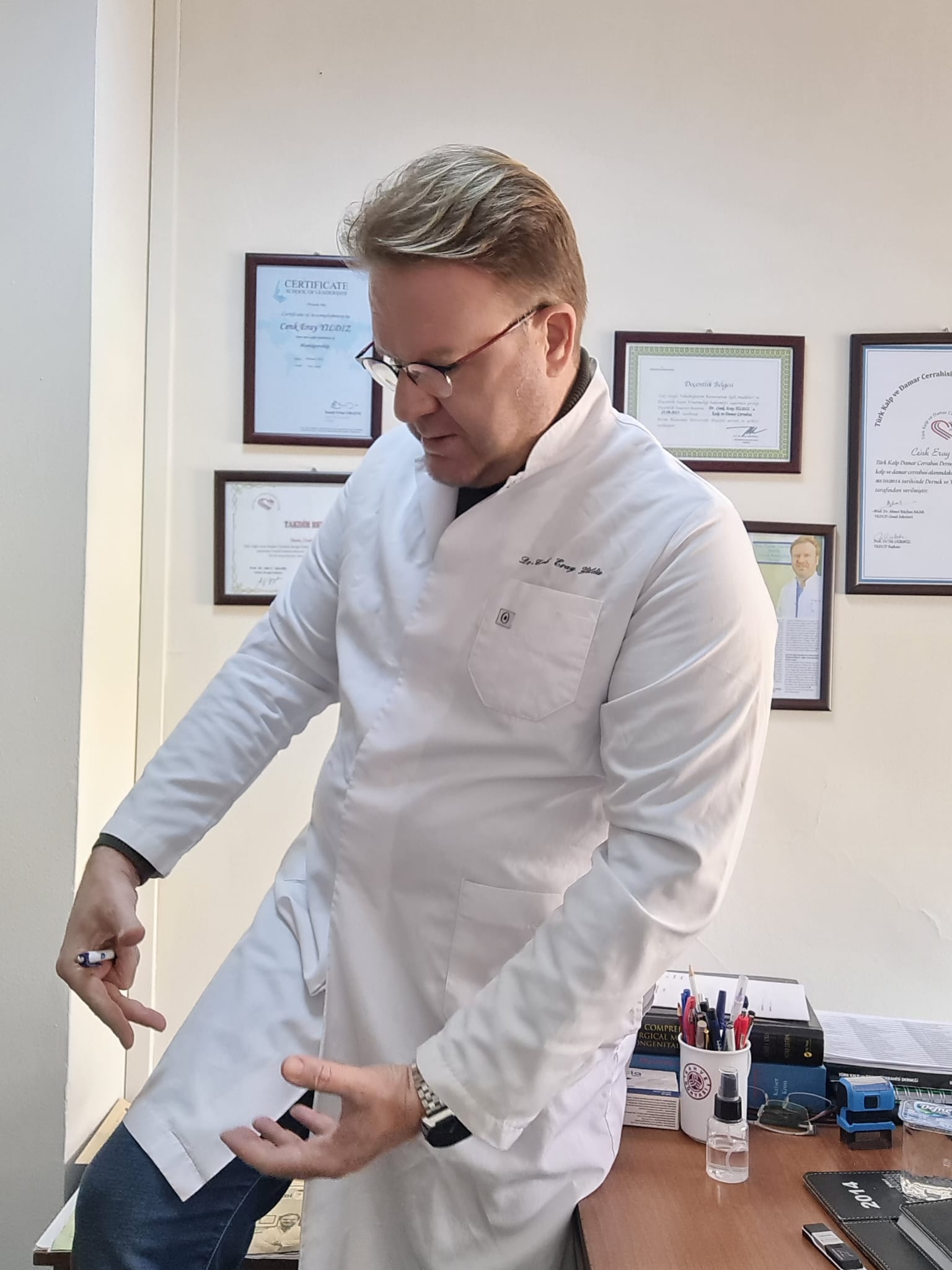 Damar Cerrahisi Uzmani